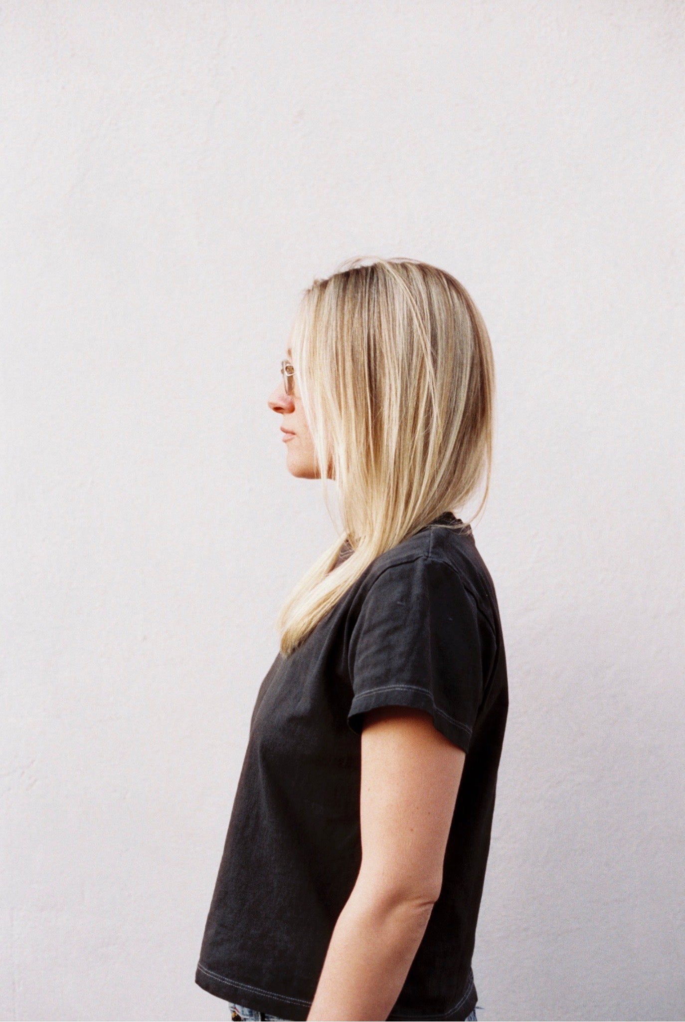 THE ORIGIN TEE in Mineral Black